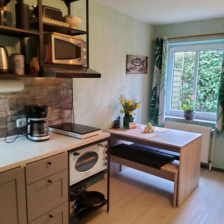 Studio-Apartment Mit Kleinem Gartenanteil Burg Extérieur photo